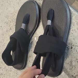 Sanuk Sling Flip flops